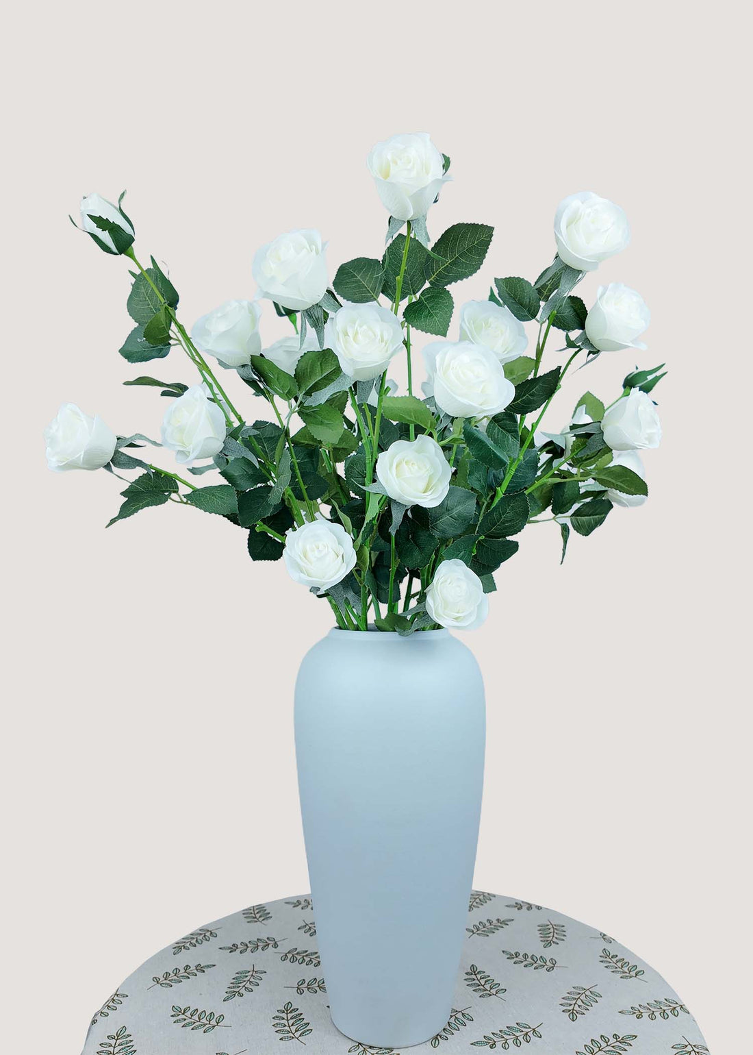 White artificial rose bouquet with 5 blooms and 1 bud faux silk flowers